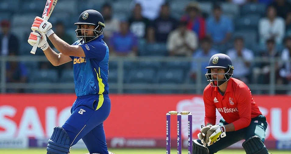 The Crowd's Pulse and the Wallet's Signature: How Blockchain Walked Into Cricket