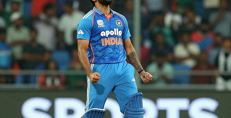 হ্যাগলি ওভালে ভারত টস জিতে ফিল্ডিং নিল: রায় আসবে ৪.২ ওভারে নয়, ২০ ওভারে হ্যাগলি ওভালে ভারত টস জিতে ফিল্ডিং নিল: রায় আসবে ৪.২ ওভারে নয়, ২০ ওভারে