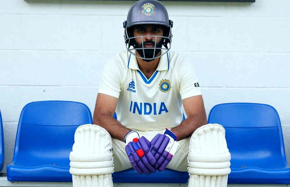 কুসাল মেন্ডিসের রেকর্ড গড়া ম্যাচে হোয়াইটওয়াশ এড়াল শ্রীলঙ্কা