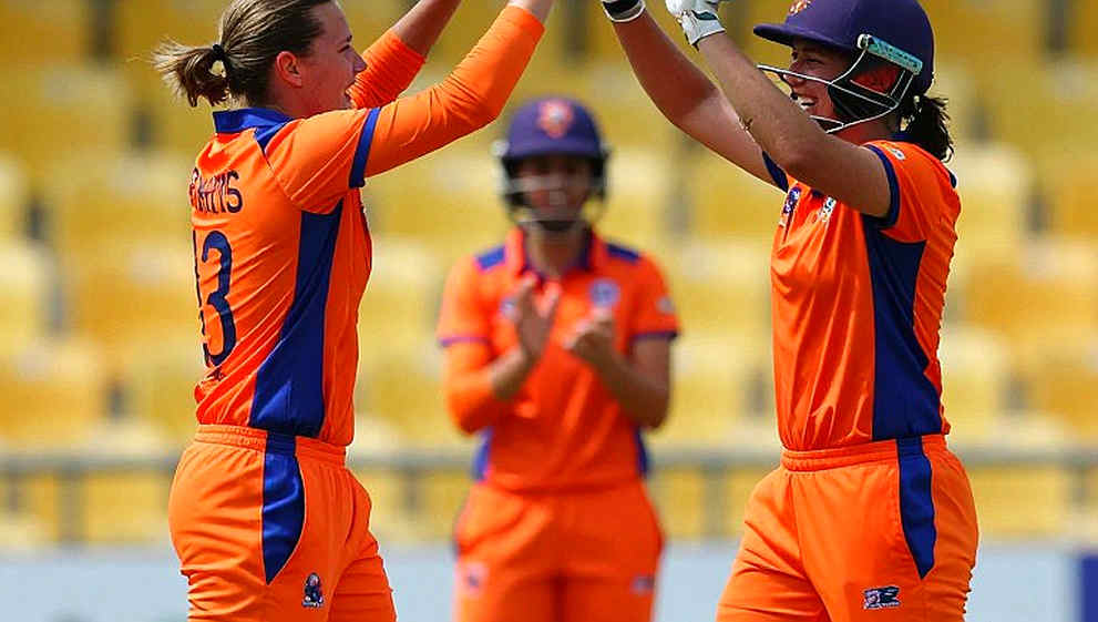 Reading the Empty File: What Missing Data Teaches Cricket Analysis Reading the Empty File: What Missing Data Teaches Cricket Analysis