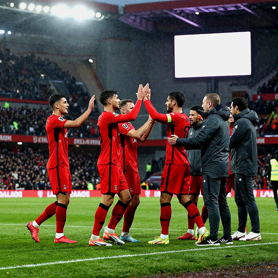 Not Vega's Retirement — The First Signal of Mexico's Squad Reset Not Vega's Retirement — The First Signal of Mexico's Squad Reset