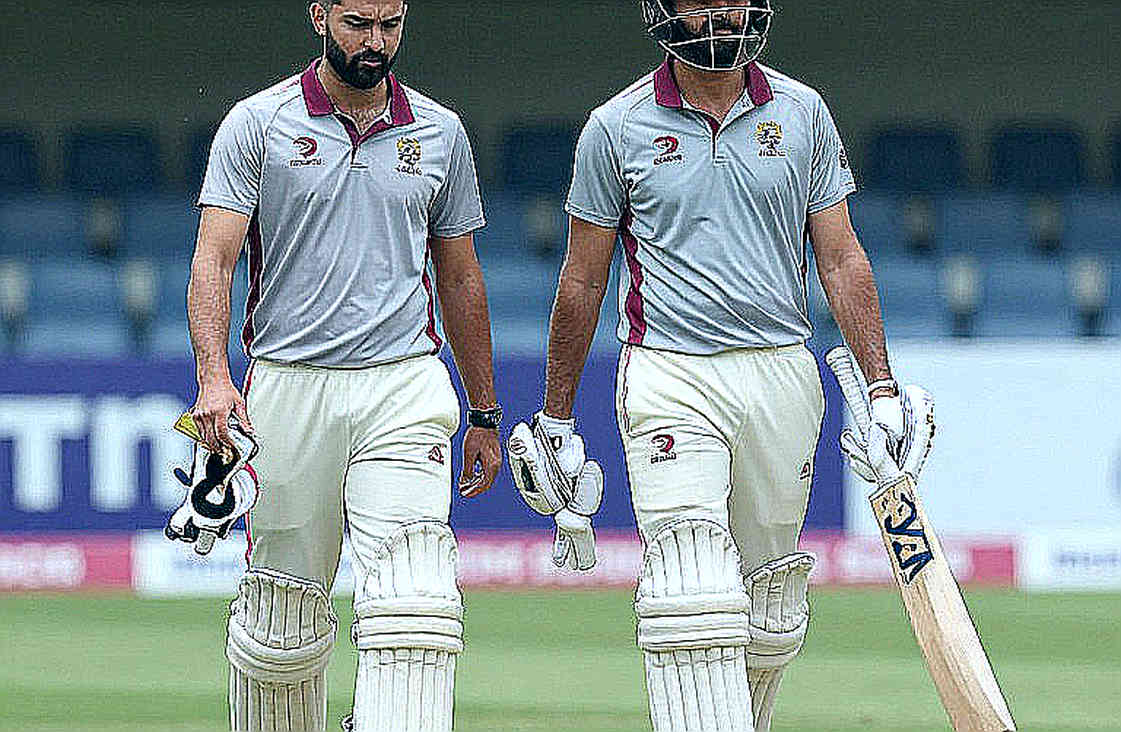 নয় ওভারের ধোঁয়াশায় ঢাকা পড়া সত্য: ওয়েস্ট ইন্ডিজের কাছে ভারতের ব্যর্থতা শেষ পর্যন্ত বোলিংয়ের হিসাবেই