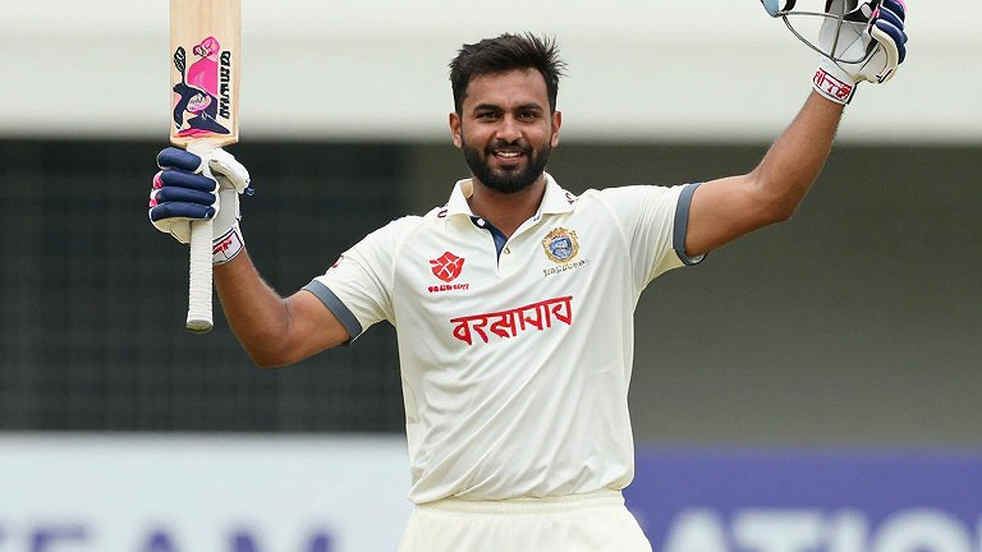 Zero Data, Full Verdict: Evidence Chains and Credibility in Cricket Analysis Zero Data, Full Verdict: Evidence Chains and Credibility in Cricket Analysis