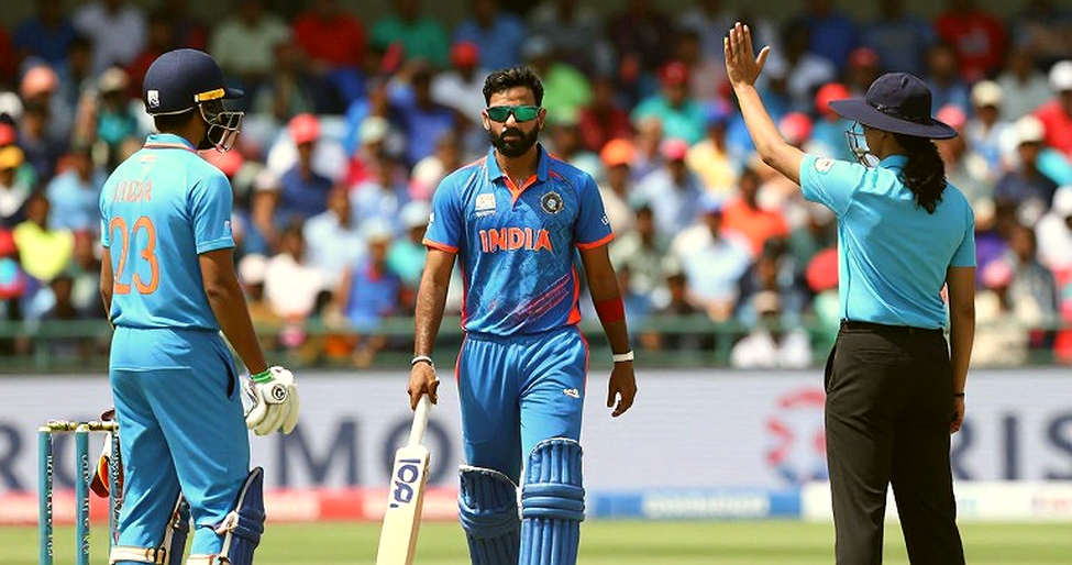 ক্রিকেটের ট্রান্সফার বাজারে ব্লকচেইনের ঢেউ: এনএফটি, ফ্যান টোকেন আর স্মার্ট কন্ট্রাক্টের খোলা খাতা
