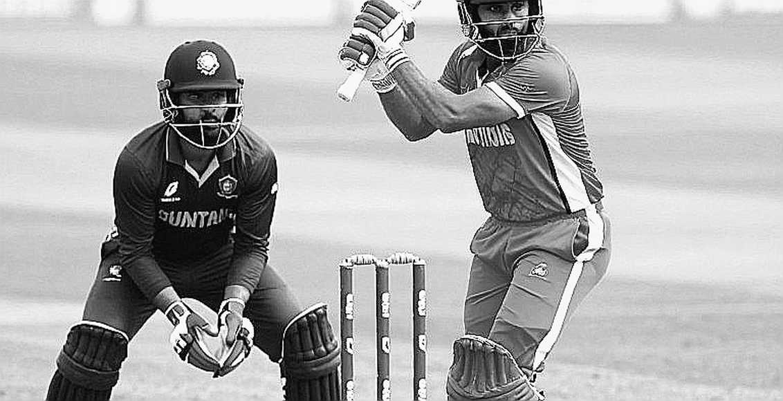 দুই কোটা আর এক ফাঁকা স্ট্যান্ড: ইউএই ক্রিকেটের অদৃশ্য সীমান্ত দুই কোটা আর এক ফাঁকা স্ট্যান্ড: ইউএই ক্রিকেটের অদৃশ্য সীমান্ত