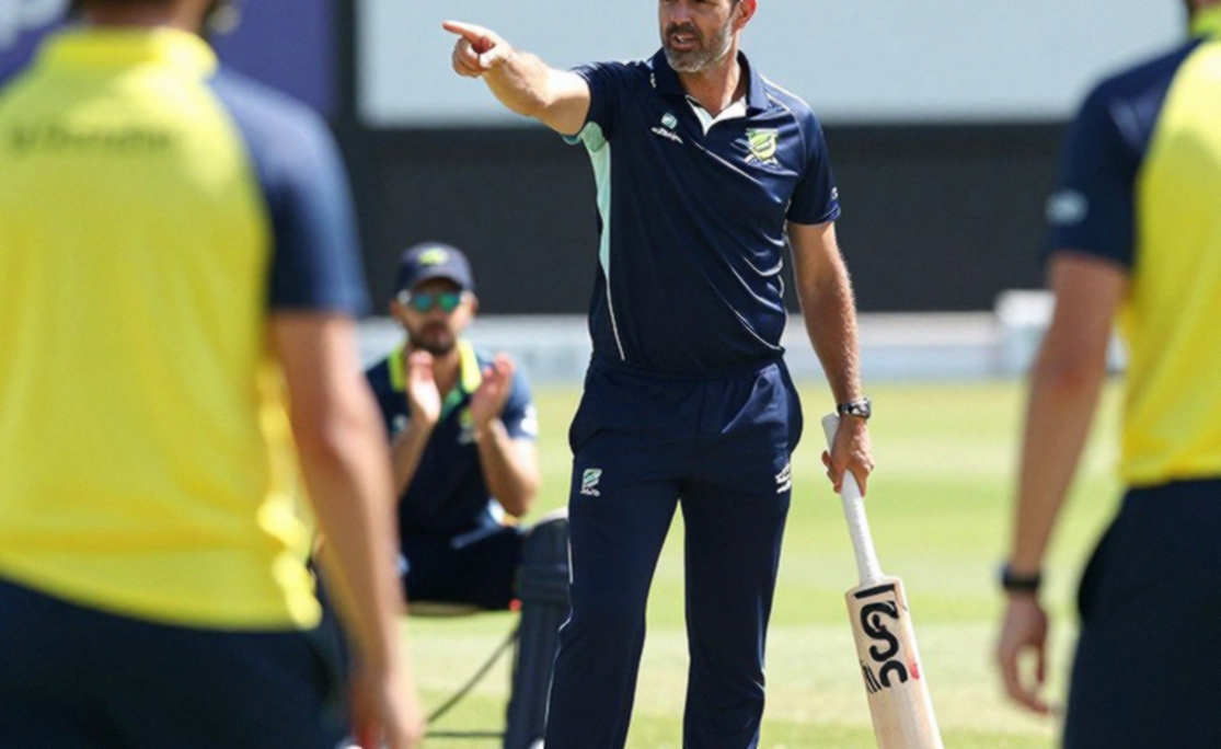 Cricket's Blockchain Era: Immutable Ledgers, Verifiable Records and the Umpire's Notebook Cricket's Blockchain Era: Immutable Ledgers, Verifiable Records and the Umpire's Notebook