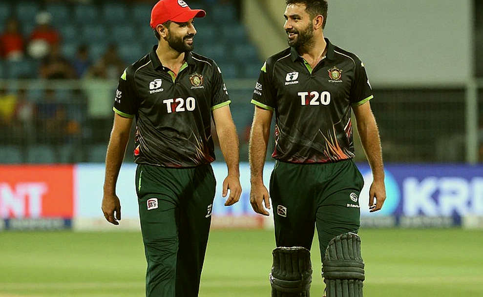 চার ওভারের হিসাব: চণ্ডীগড়ের জরিমানা ভারত-ওয়েস্ট ইন্ডিজ লড়াইয়ের আসল গল্পটা লুকিয়ে রাখছে চার ওভারের হিসাব: চণ্ডীগড়ের জরিমানা ভারত-ওয়েস্ট ইন্ডিজ লড়াইয়ের আসল গল্পটা লুকিয়ে রাখছে
