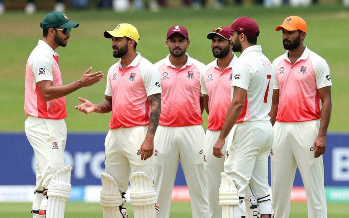 নিলামের খাতা: দাম ফর্মের নয়, উপস্থিতির নিলামের খাতা: দাম ফর্মের নয়, উপস্থিতির