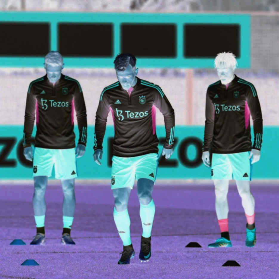 Empty Fields, Hard Hashes: Blockchain Audit Trails in Football's Transfer Ledger Empty Fields, Hard Hashes: Blockchain Audit Trails in Football's Transfer Ledger
