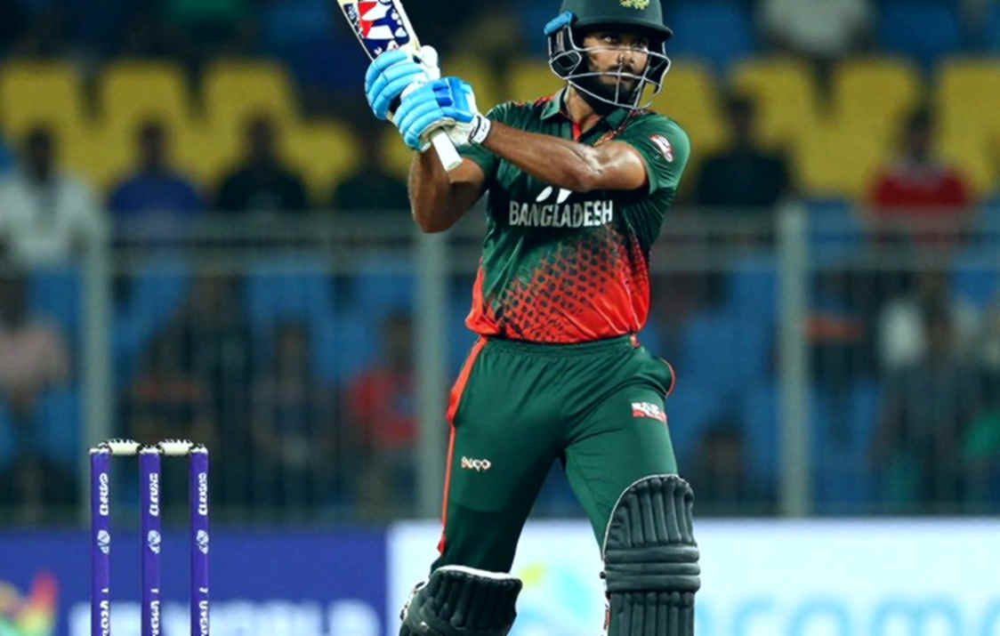 গকেবারহার চার পেসার: লিয়নের বাদ পড়া আসলে সাহসের গল্প নয়, শর্তের হিসাব গকেবারহার চার পেসার: লিয়নের বাদ পড়া আসলে সাহসের গল্প নয়, শর্তের হিসাব