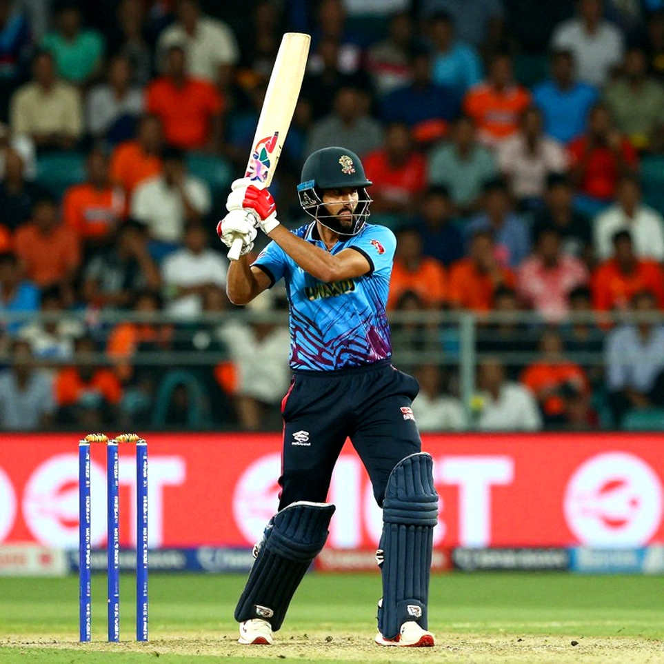 ল্যাঙ্কাশায়ার যে হিসাবটা প্রকাশ করেনি: অ্যান্ডারসনের চুক্তি প্রশ্নে কাউন্টি ক্রিকেটের নীরবতা
